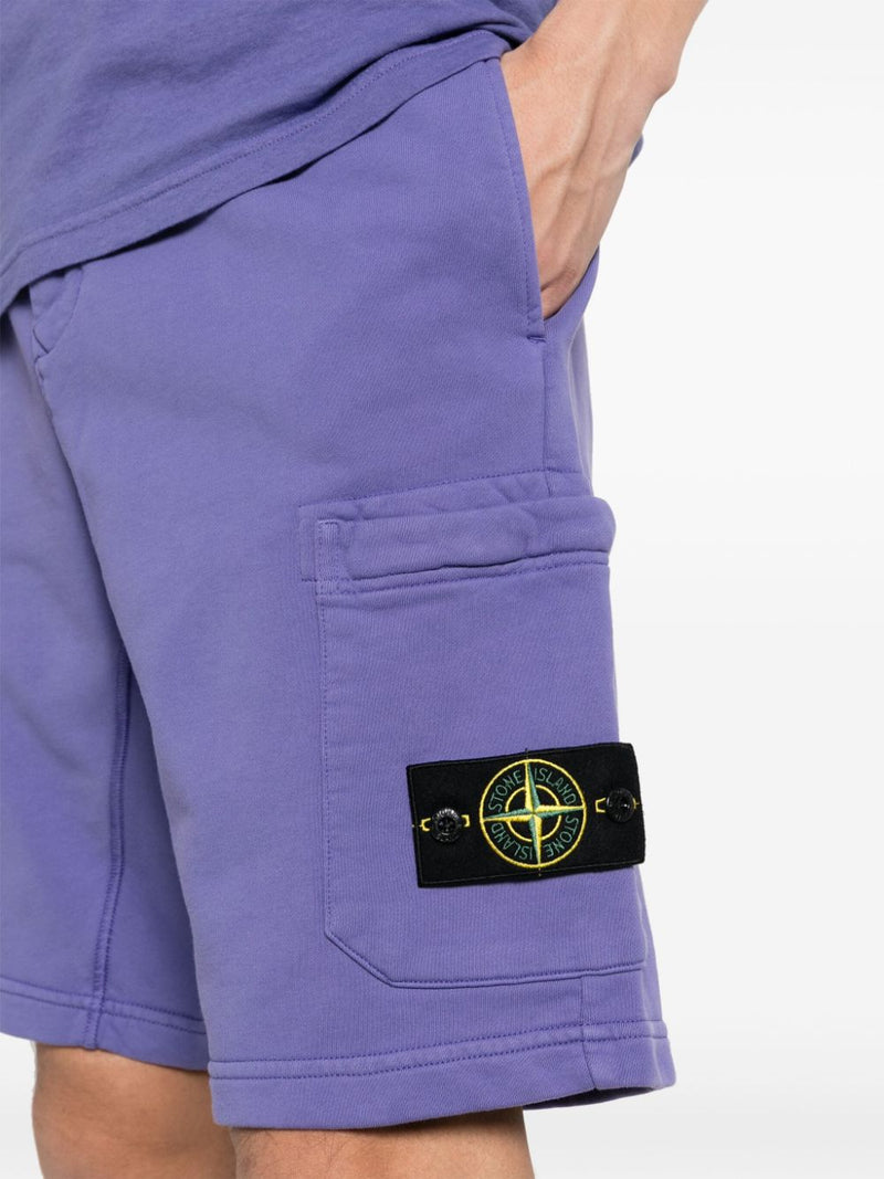 Short met Compass-motief